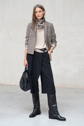 Look 15  'Ritmo silencioso'