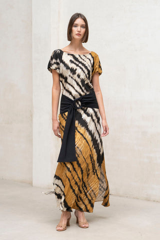 Look 34 'Estructura Lenta'