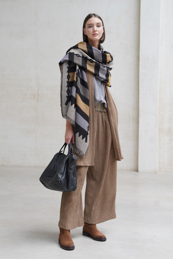 Look 8 'Estructura Lenta'