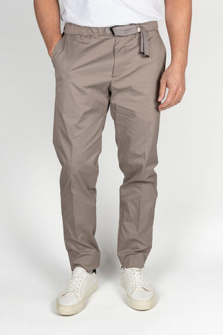 Pantalón My Myths color topo con cordón y cintura elástica