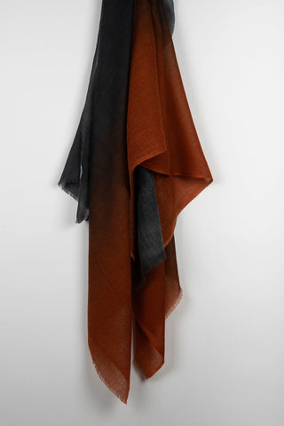 FULAR TONOS ROJOS Y GRISES