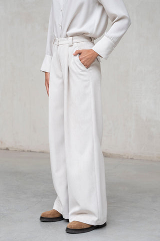 PANTALÓN ANCHO PANA PLIEGUE BLANCO