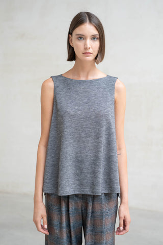 TOP TIRANTES GRIS