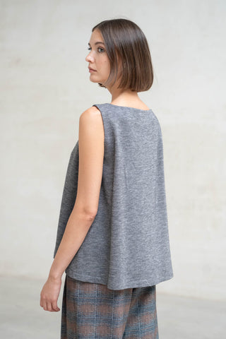 TOP TIRANTES GRIS