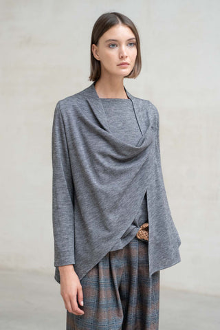 CHAQUETA PUNTO ASIMÉTRICO GRIS