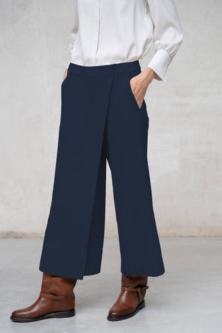 PANTALON CRUZADO AZUL MARINO