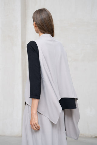 CHALECO PUNTO ASIMÉTRICO HUESO