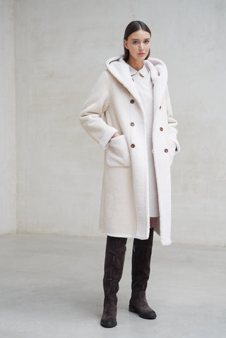 ABRIGO LARGO CAPUCHA REVERSIBLE CRUDO