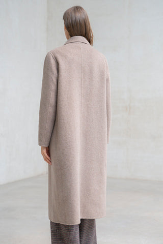 ABRIGO LARGO PAÑO SOLAPAS TOSTADO