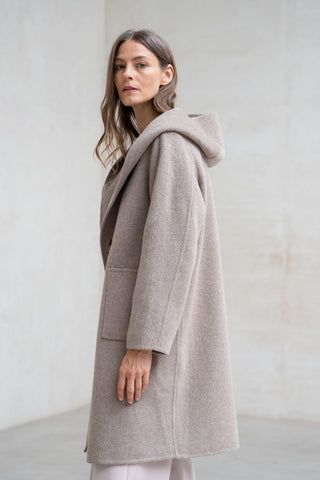 ABRIGO PAÑO CAPUCHA TOSTADO