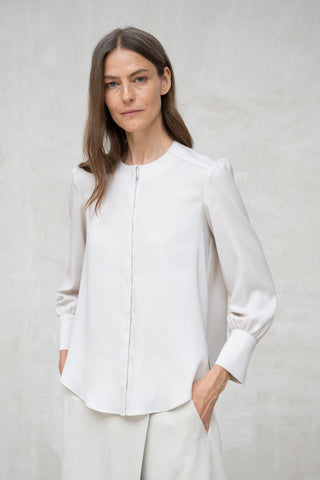 CAMISA FERMO CUELLO CAJA BEIGE