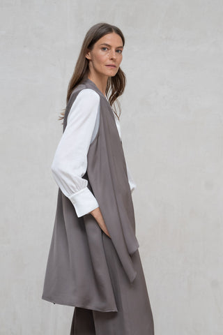 CHALECO VARENNA LARGO ASIMÉTRICO TOPO