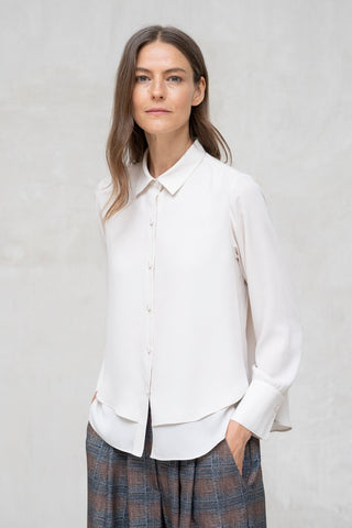 CAMISA COMO DOBLE CAPA HUESO