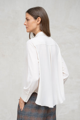 CAMISA COMO DOBLE CAPA HUESO