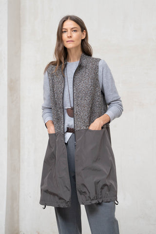 CHALECO MANTOVA LARGO DOS TEJIDOS GRIS