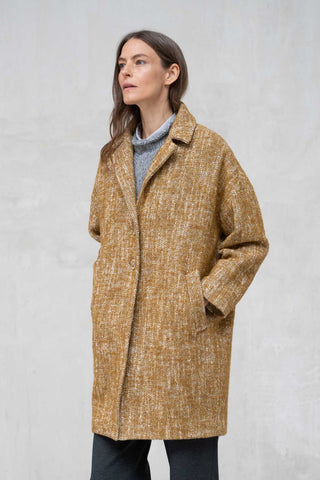 ABRIGO MONZA MOSTAZA JASPEADO