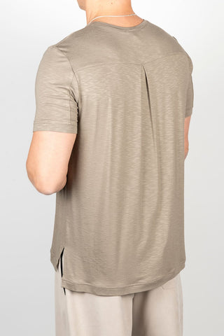 CAMISETA KAKI BOLSILLOS MANGA CORTA