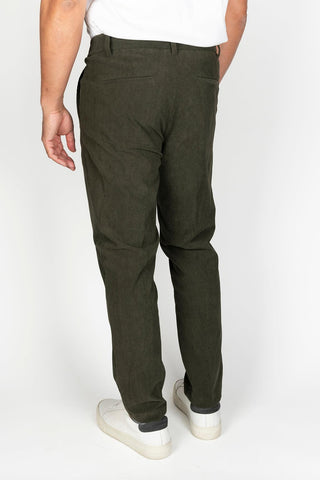 Pantalón Ildaven verde oliva