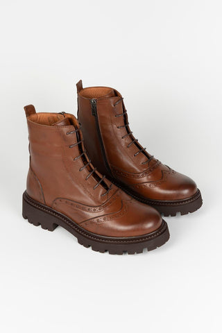 Bota Catti castanha