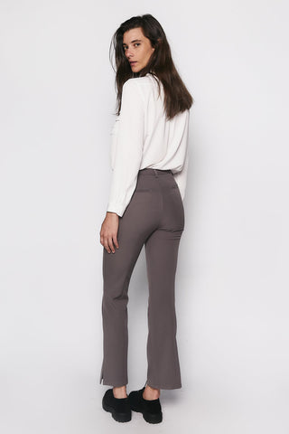 Pantalón Aure topo oscuro