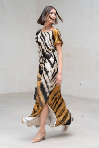 Vestido Yungle estampado mostaza y negro